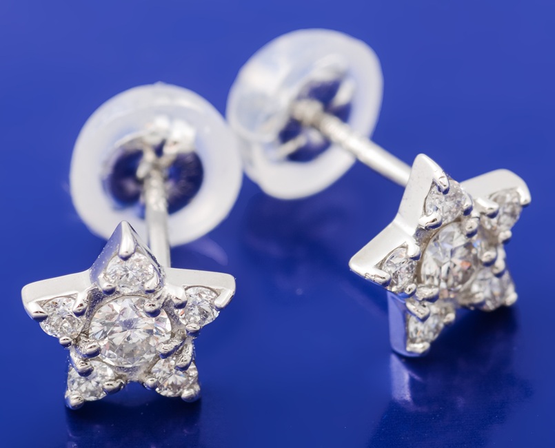 Pt900 ダイヤモンド ピアス (スターモチーフ) 品番d24-166 | 島田質店